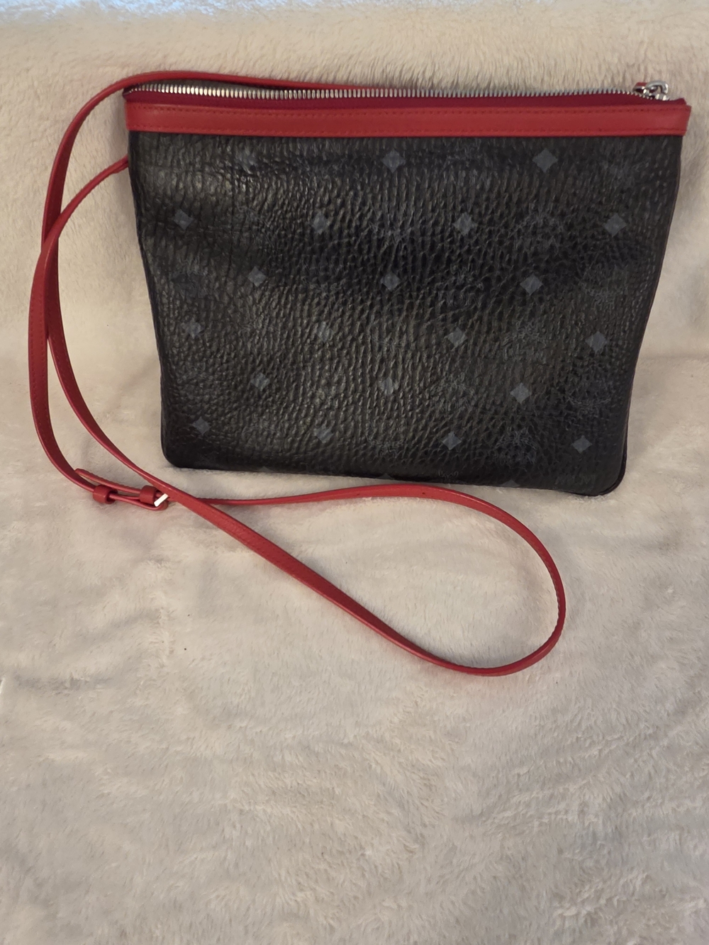 MCM Black Crossbody Bag with Red Trim - Picture 9 of 9